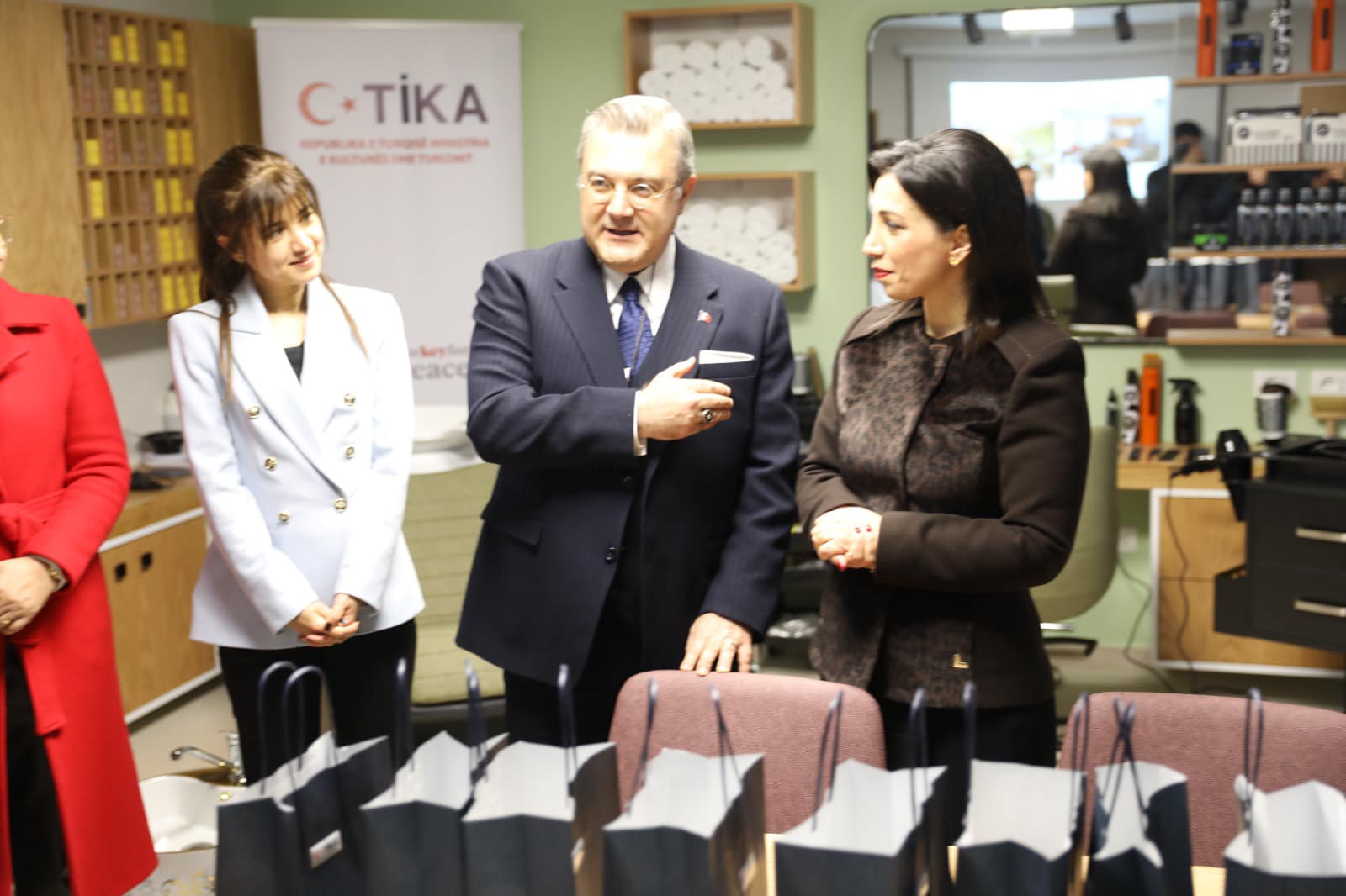 TIKA ofron mbështetje për nxënësit me aftësi të kufizuara në Shqipëri