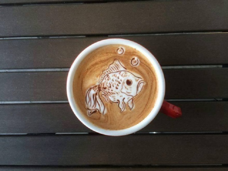 El arte de dibujar sobre el café