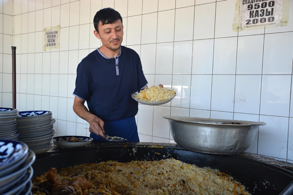 Üzbäkstanda iftar tabınnarı