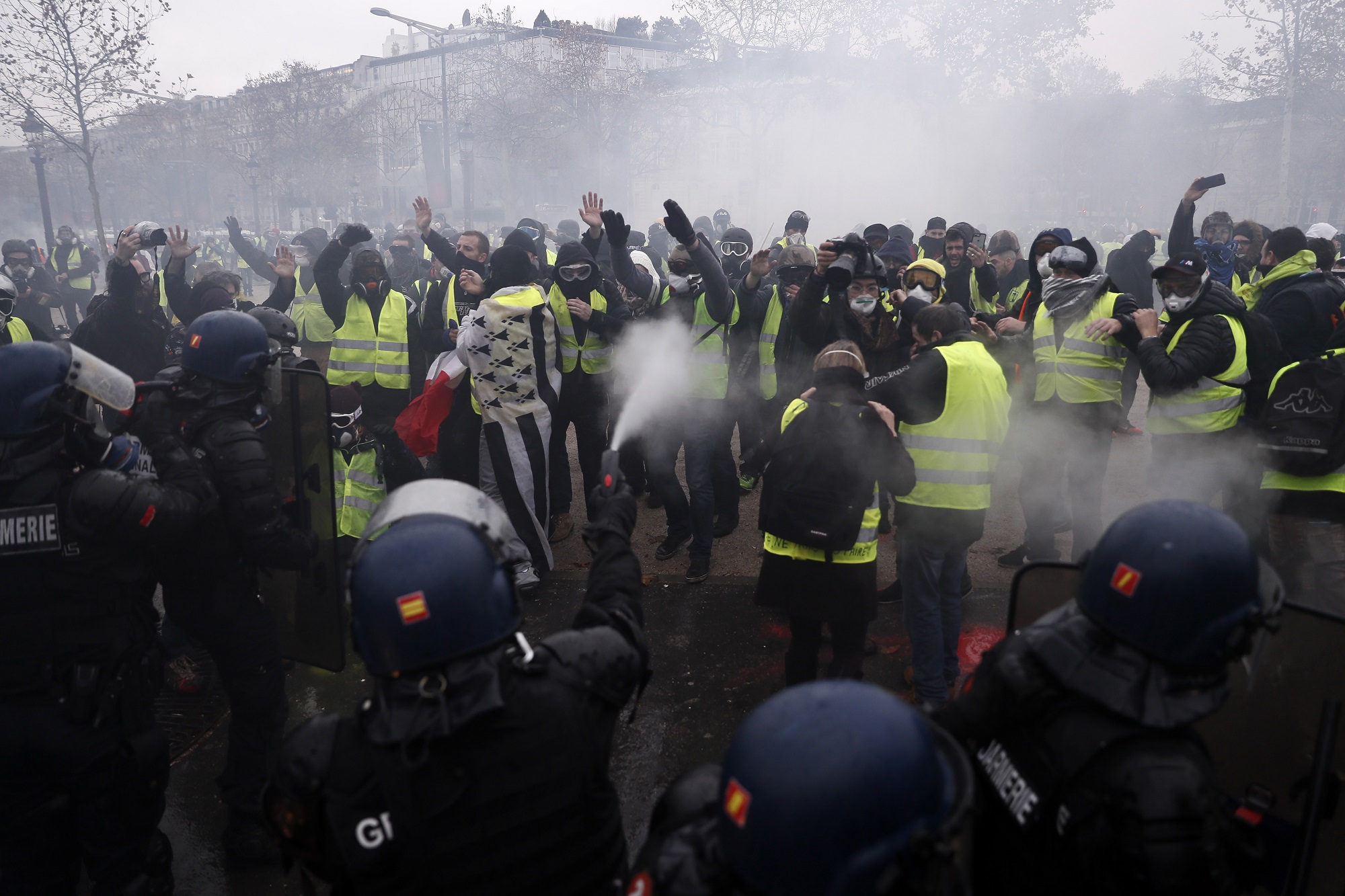 Protestas de los "chalecos amarillos" en París