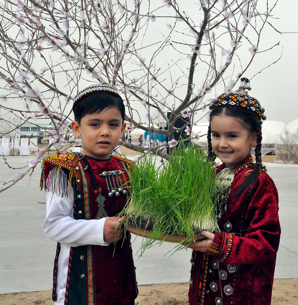 Türkmenistanda Nowruz baýramy giňden bellenilip geçilýär