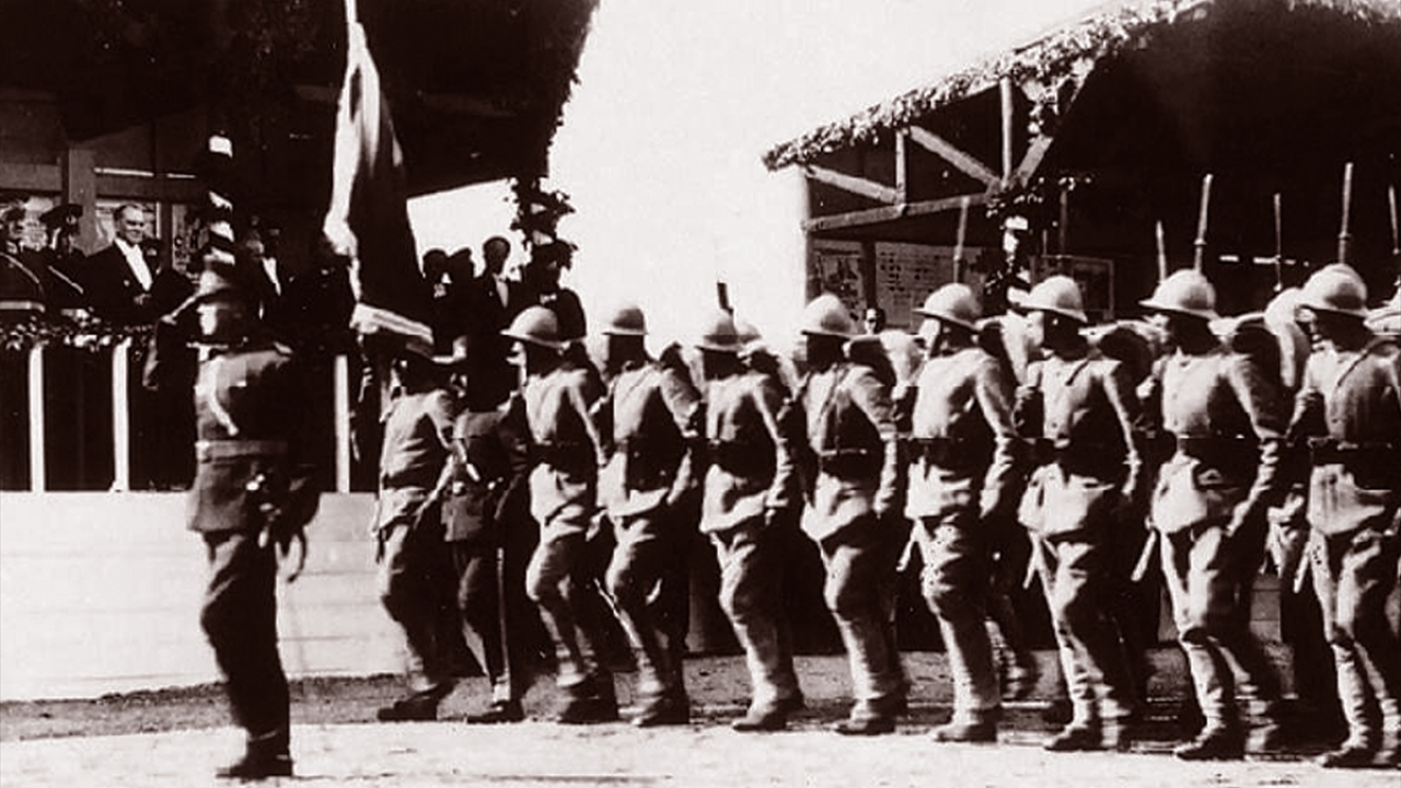 ATATURK 13.jpg