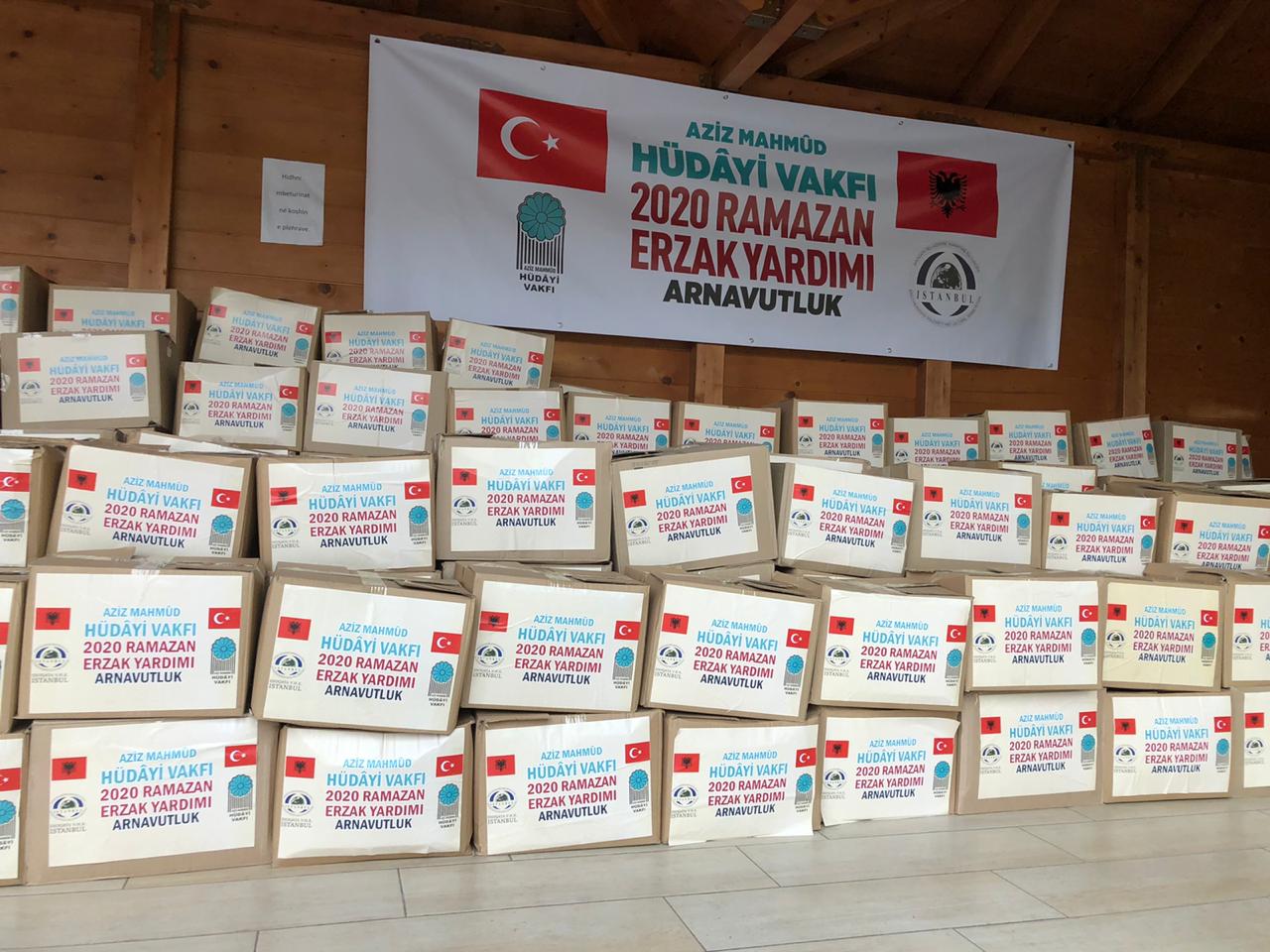 Shpërndarja e ndihmave ushqimore për muajin e Ramazanit