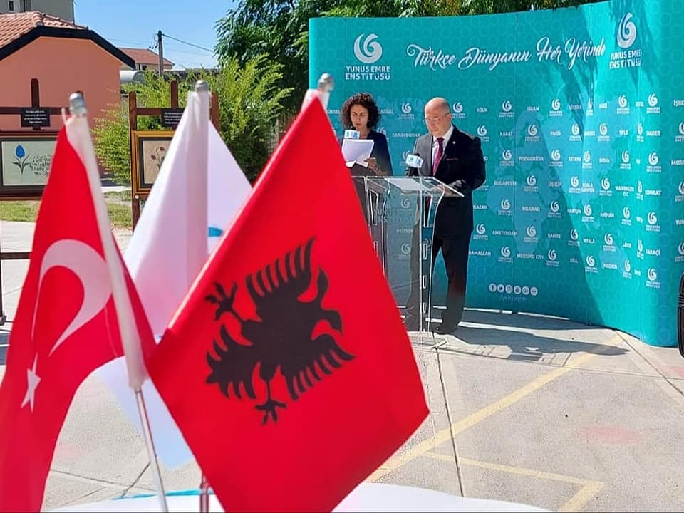 Në Shqipëri zhvillohen aktivitete në kuadër të 700-vjetorit të vdekjes së Yunus Emre