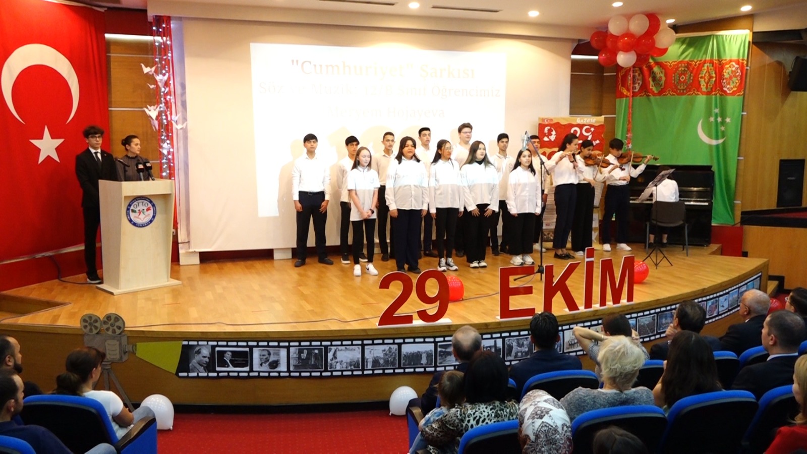 Türkmenistan’da Cumhuriyet’in Yüzüncü Yılı Coşkuyla Kutlandı 5.jpeg