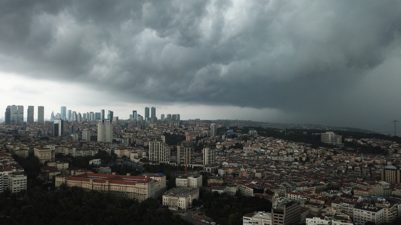 Tormenta y torbellinos en Estambul