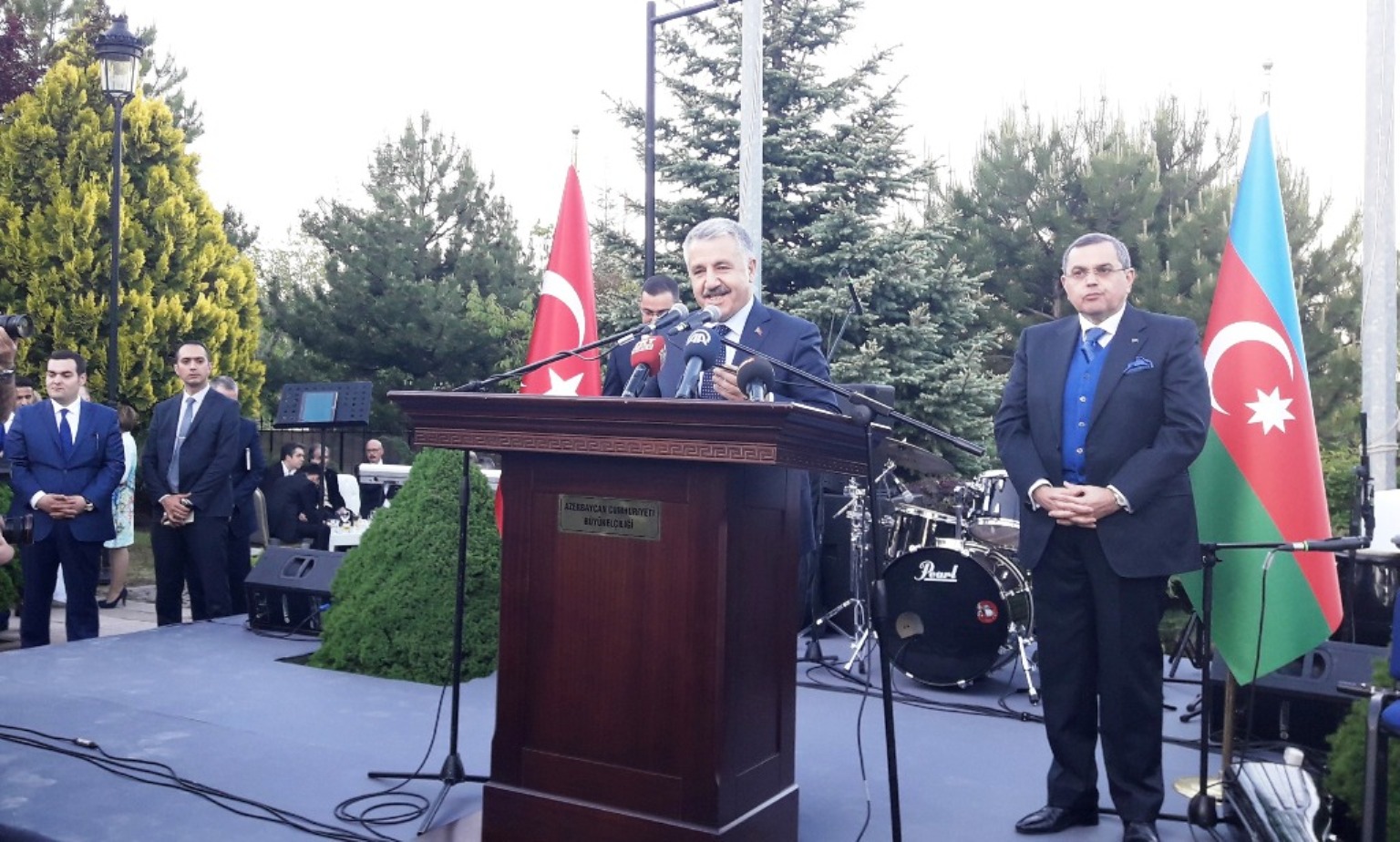 Elçilik_Azerb.Cumh_99.jpg