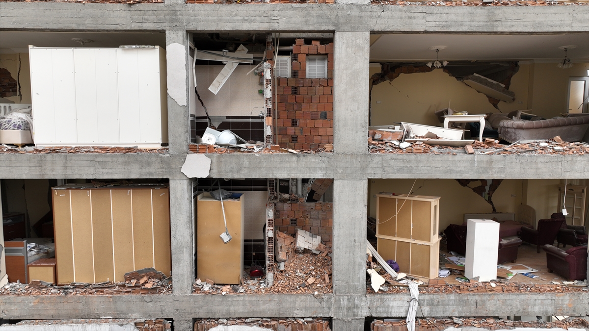 Drones revelan la escala devastadora del doble terremoto en Türkiye