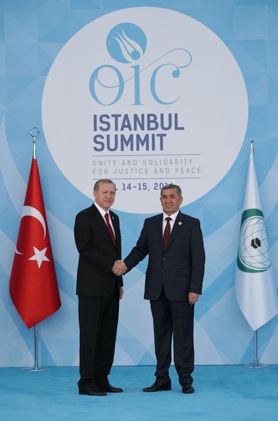 O`zbekiston Respublikasi Oliy Majlisi Senati Raisi Nigmatulla Yuldashev Islom hamkorligi tashkilotining Istanbul Sammitida ishtirok etmoqda.