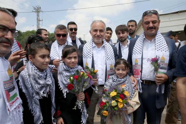 لیڈی لیلٰی امدادی بحری جہاز کی ٹیم کا پُرجوش استقبال