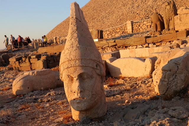 Mali Nemrut
