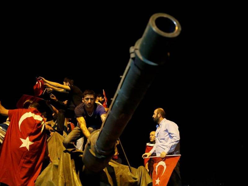El 15 de Julio, la Epopeya de Heroísmo