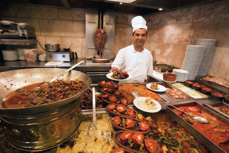 1. Kanaat Restaurant