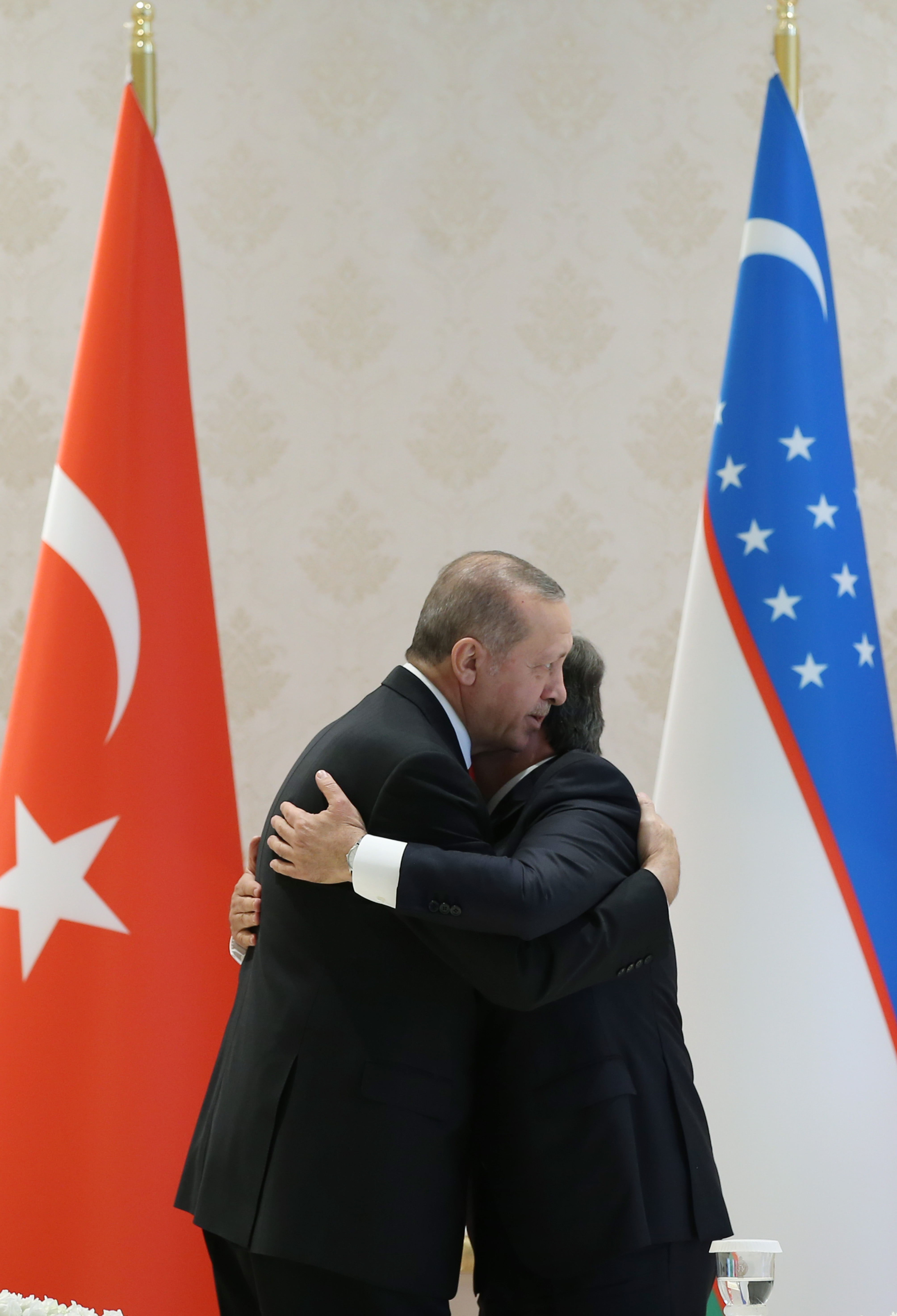 Prezidenti Erdogan Özbegistanda saparda bolýar