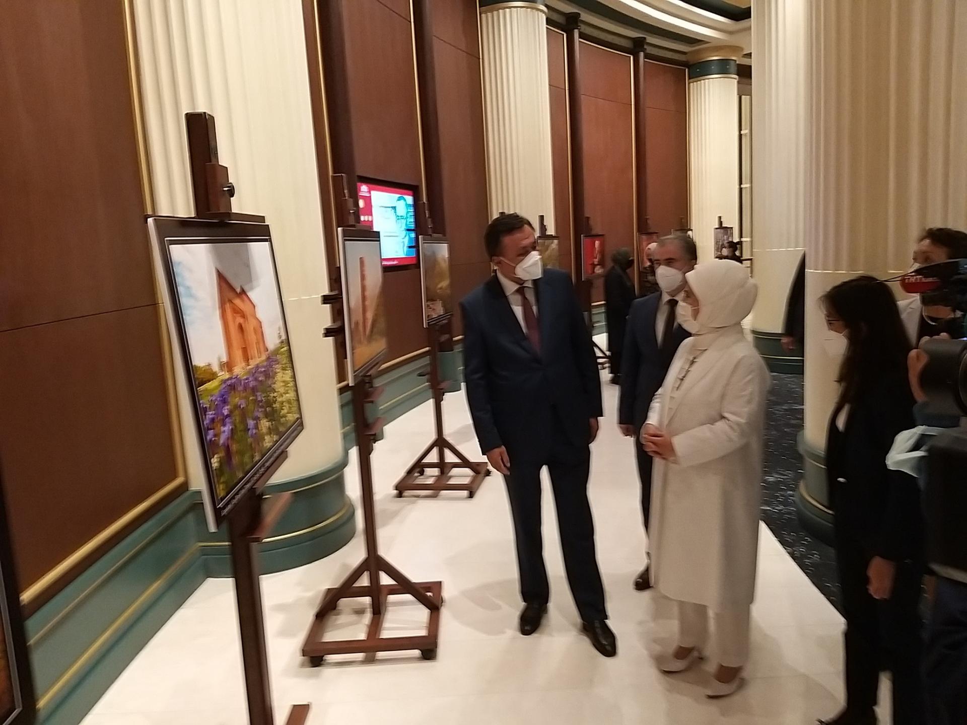 Анкарадагы Президенттик комплекстин китепканасында "Кыргызстан" фотосүрөт көргөзмөсү ачылды