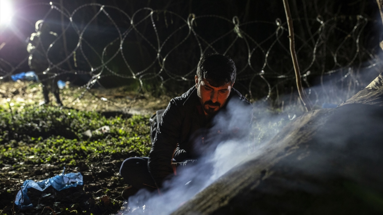 Emigrantët e bllokuar në kufirin greko-turk
