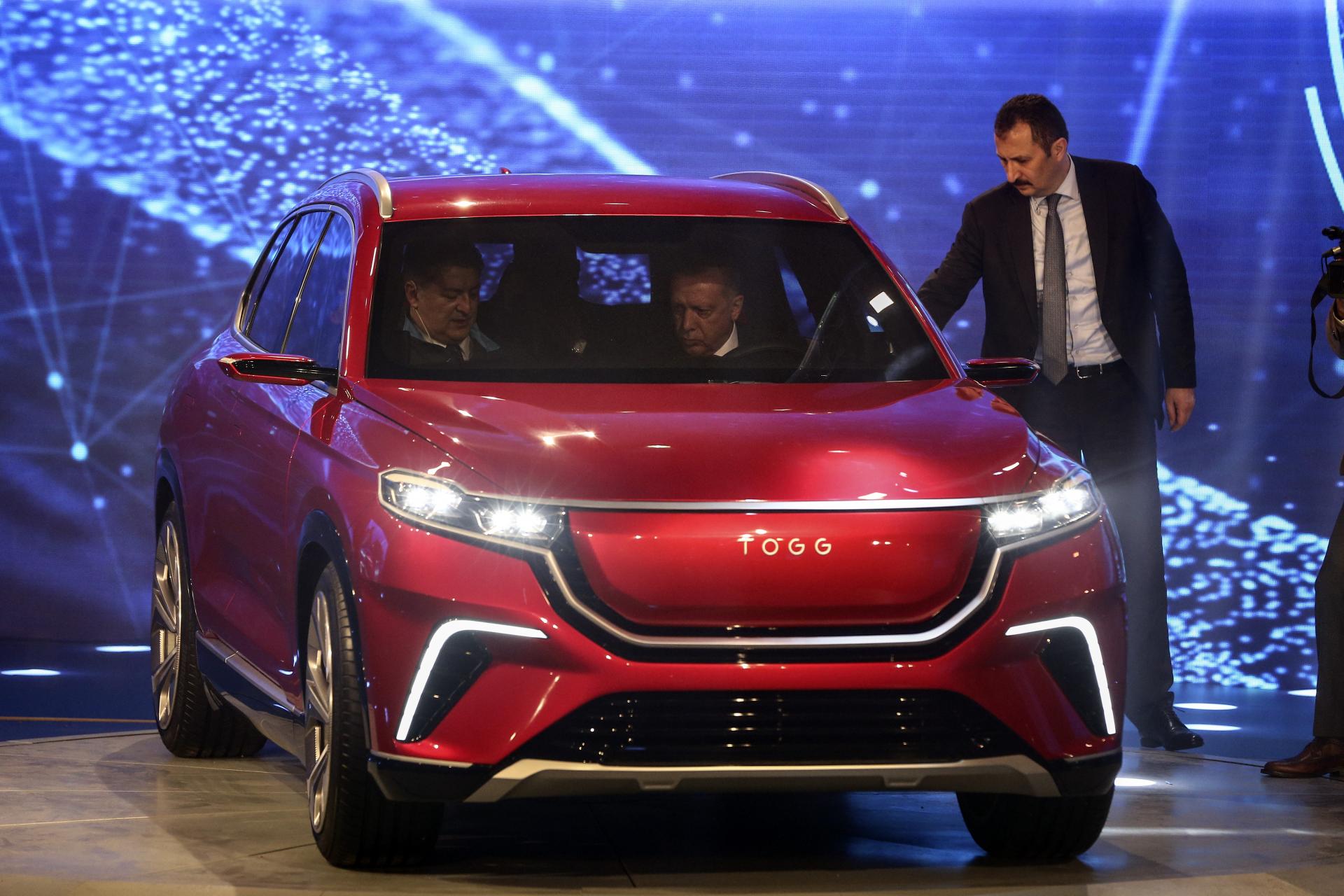 Turska predstavila svoj prvi automobil: Prva vozila će s trake izaći 2022.