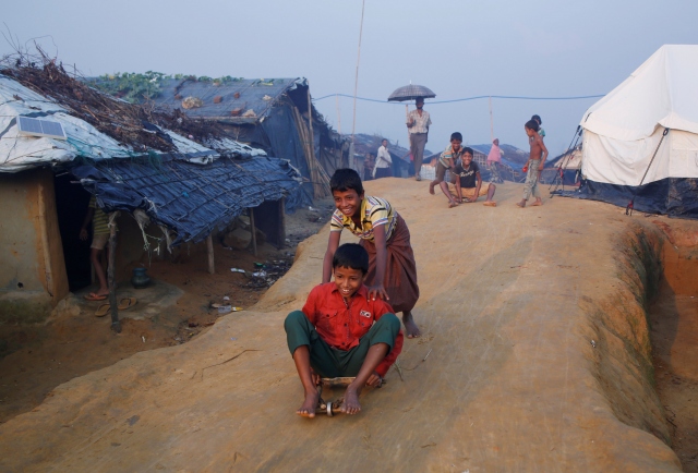 Musulmans d'Arakan dans les camps