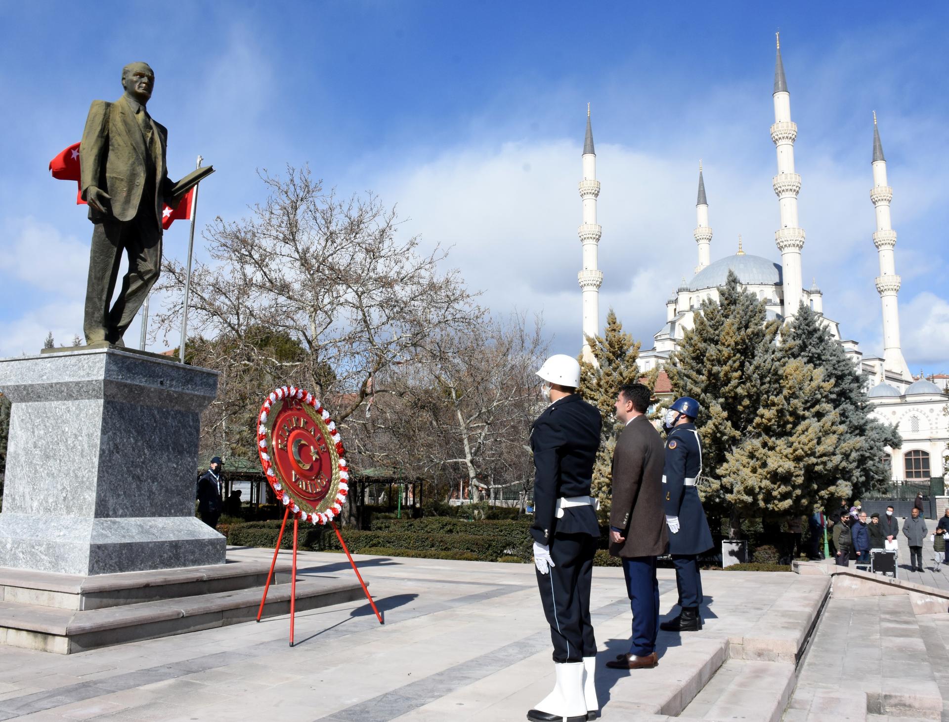 Türkiyeobilježava Dan šehida i 107. godišnjicu pomorske pobjede u Čanakkaleu