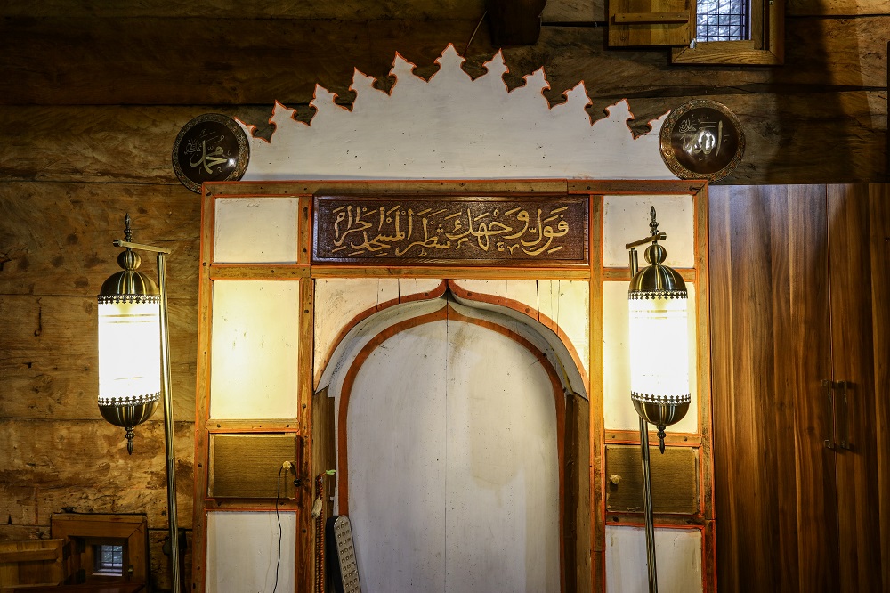 مسجدی که در ساختش از هیچ میخی استفاده نشده است