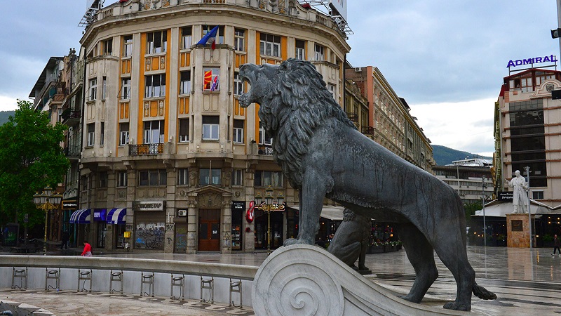 La capital famosa por sus estatuas: Skopje