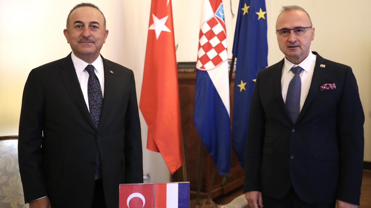 Mövlud Çavuşoğlu Xorvatiyalı həmkarı ilə görüşüb
