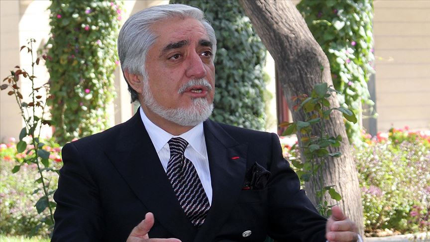 رئیس شورای عالی مصالحه ملی افغانستان با وزیر خارجه پاکستان در آنتالیا دیدار کرد