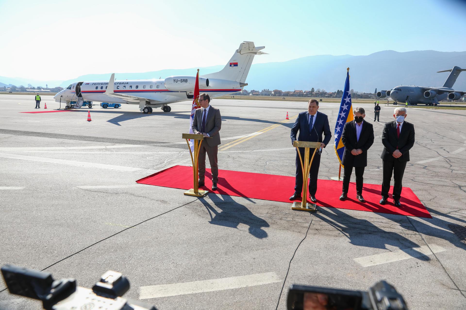 Vučić u Sarajevu: Važno je da Srbija i BiH sarađuju