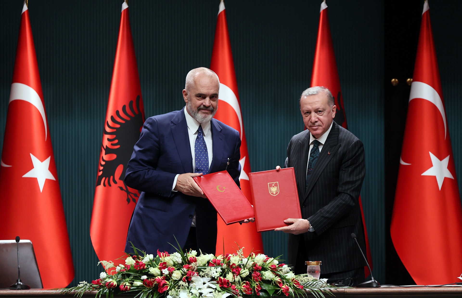 Erdogan-Rama: Marrëdhëniet Turqi-Shqipëri i ngritëm në nivelin e partneritetit strategjik