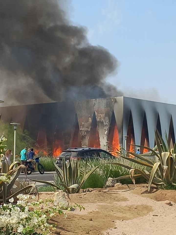 Se desató un incendio en el área del festival de cine en Egipto
