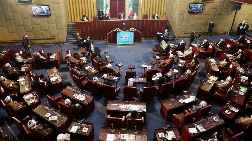 Irán reafirma que su defensa no es negociable