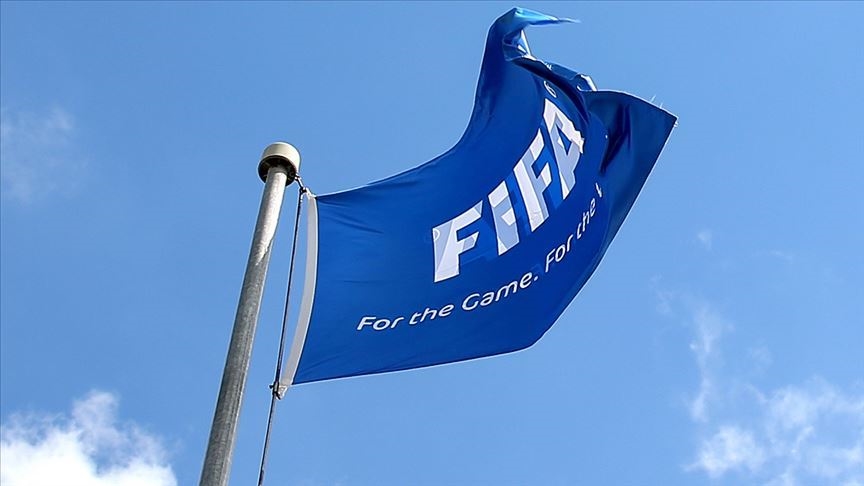 ФИФA Төркиянe тәбрик иттe