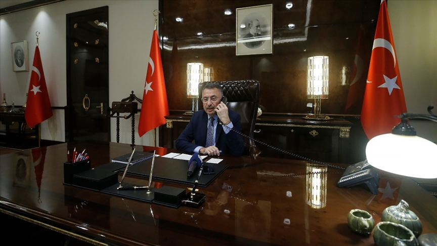 Fuad Oqtay və Əli Əsədov arasında telefon danışığı olub