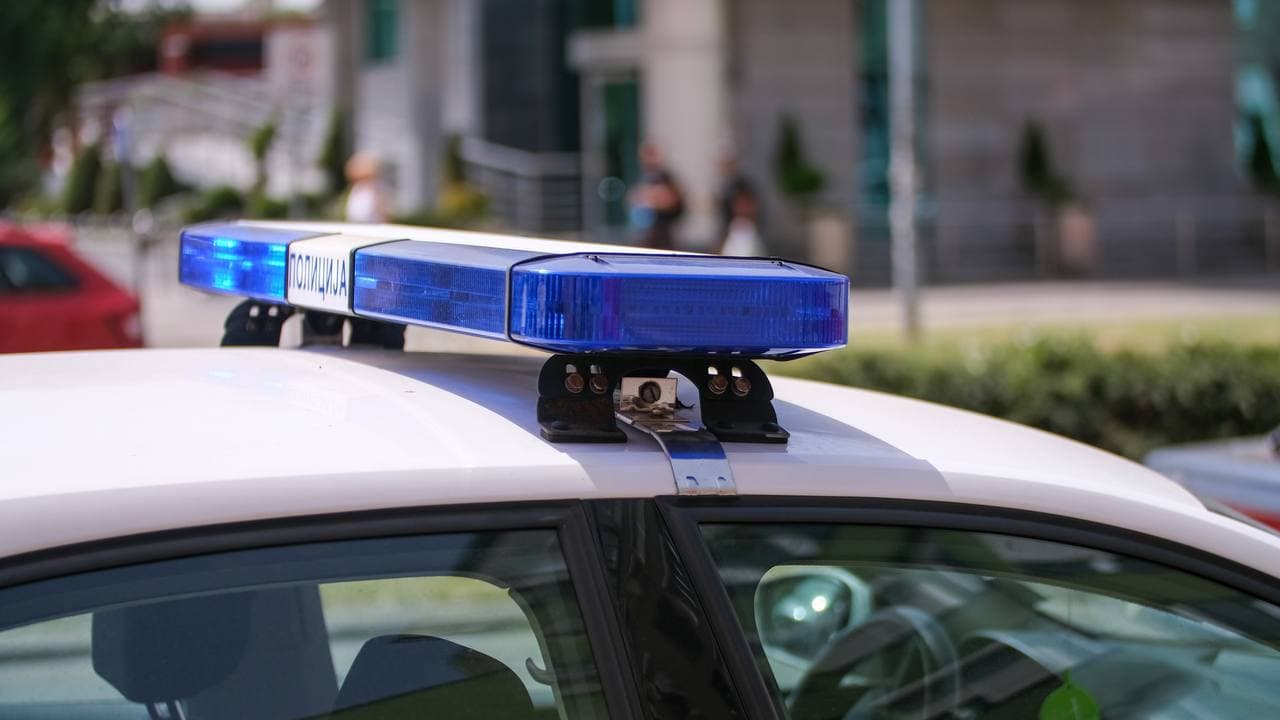 Dojave o bombama upućene na elektronske adrese 134 škole u Srbiji
