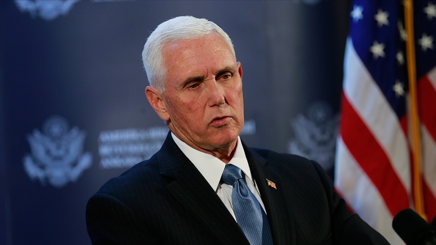 A karshe Pence ya ta ya magajiyarsa Harris murna
