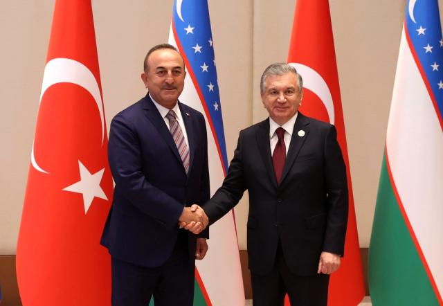 Shavkat Mirziyoyev Mevlut Chavusho‘g‘luni qabul qildi
