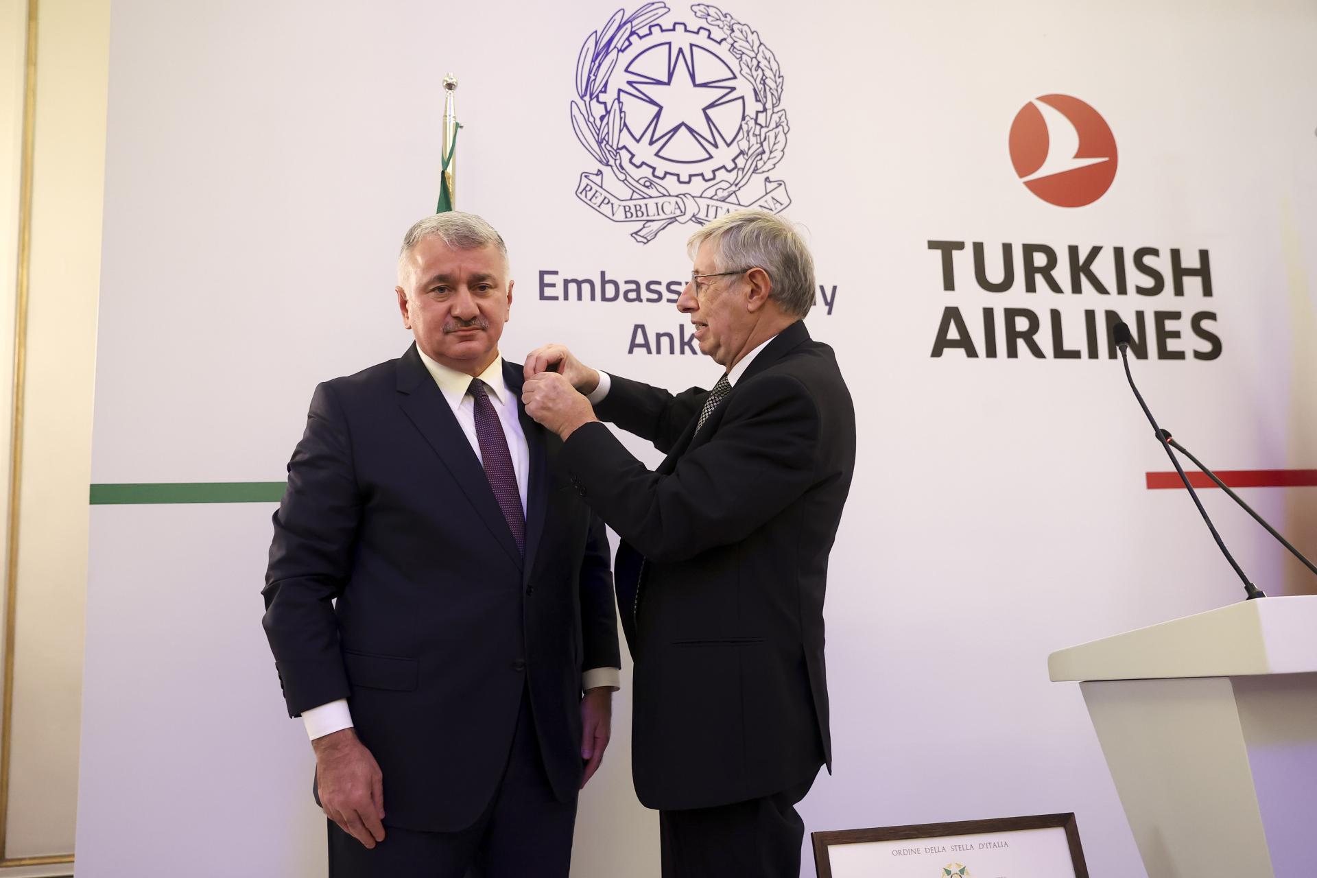 Bilal Ekşi ha ricevuto l'Onorificenza di Cavaliere dell’Ordine della Stella d’Italia