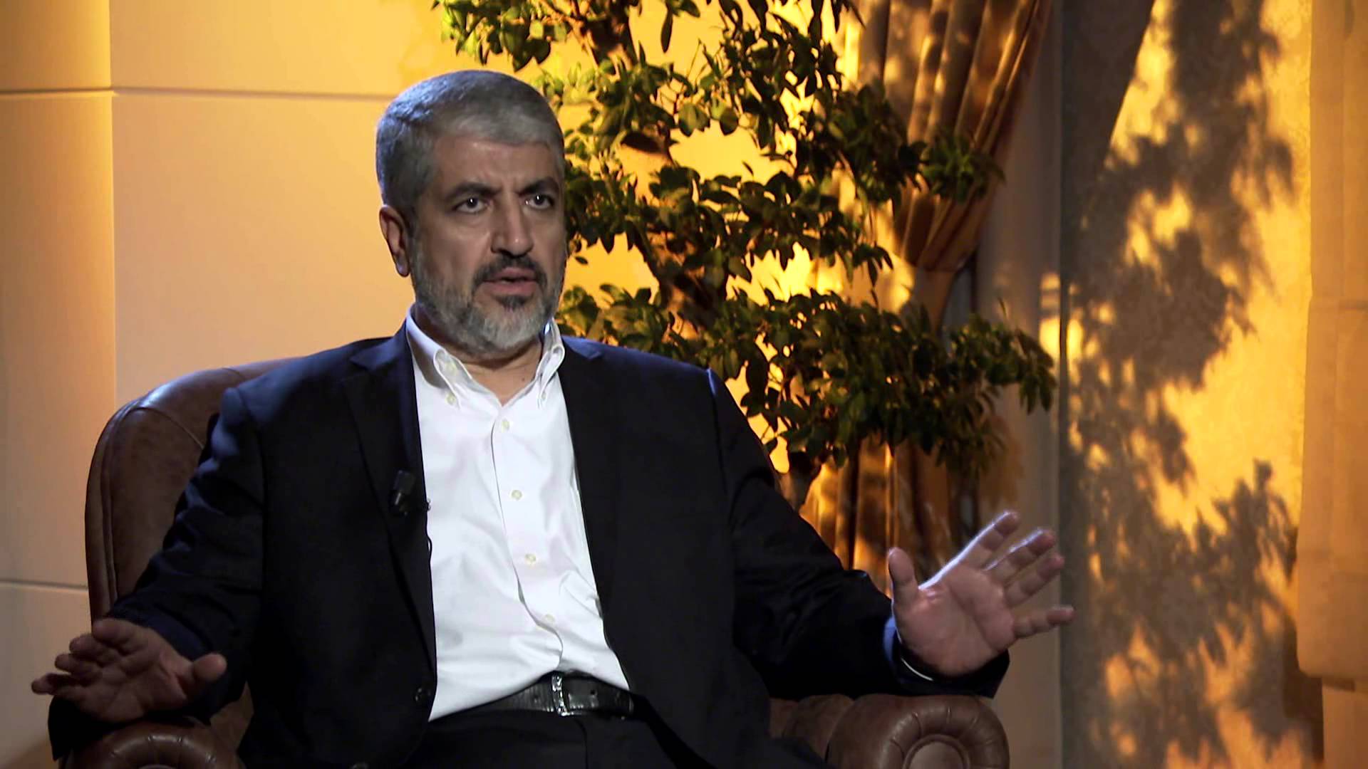 Khaled Mashal dice que para reducir las tensiones Israel debe abandonar la mezquita de Al-Aqsa