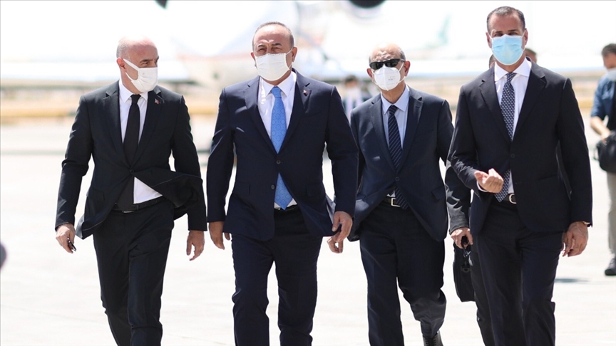 Çavusoglu shkoi në Irak për "Konferencën e Bashkëpunimit dhe Partneritetit në Bagdad"