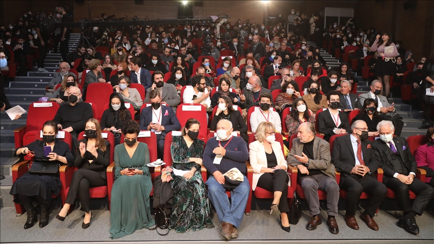 جشنواره بینالمللی "فیلم جنایت و مکافات" در استانبول آغاز شد