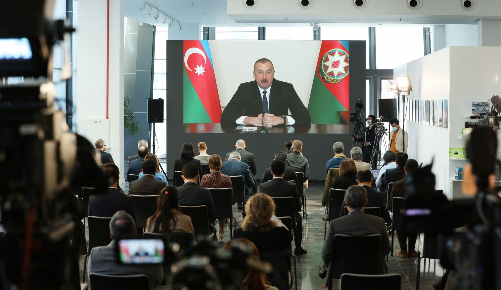 پرزیدنت علییئو: آذربایجاندا تورک اوردوسونون کیچیک مودلینی یاراداجاییق