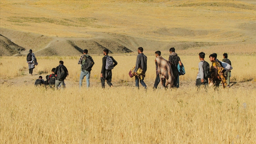 Irán impedirá la entrada de los refugiados afganos el país