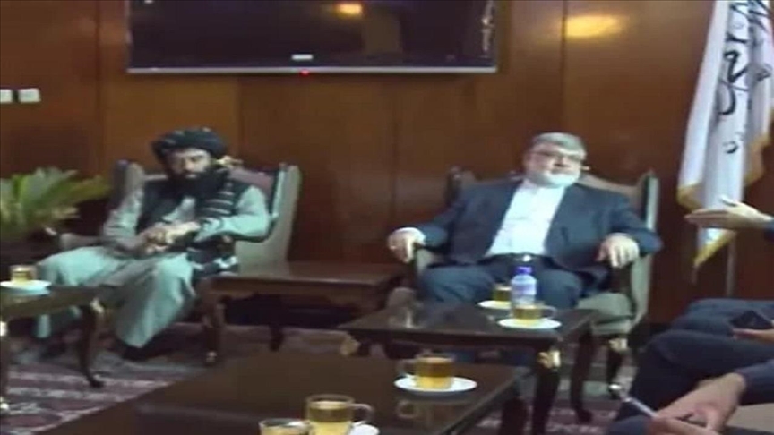 دیدار و گفتوگوی استاندار خراسان رضوی با والی منصوب طالبان در هرات
