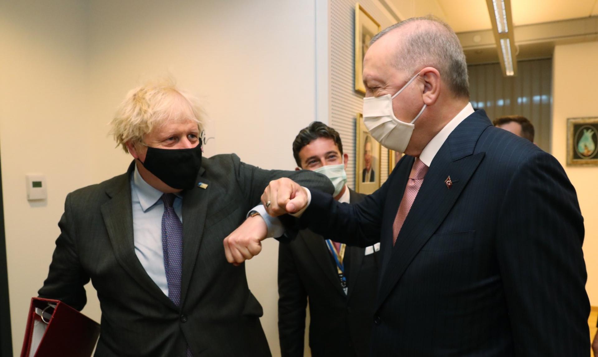 Erdogan i Johnson saglasni o produbljenju saradnje u oblasti trgovine i odbrambene industrije
