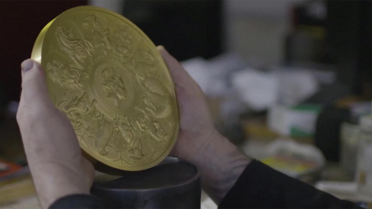 Fue producida la moneda más grande de la historia real del Reino Unido