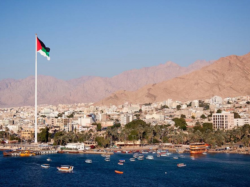 ئىيوردانىيە پادىشاھىنىڭ ئاكىسى ئامماندىكى سارىيىدا نەزەربەنت قىلىندى