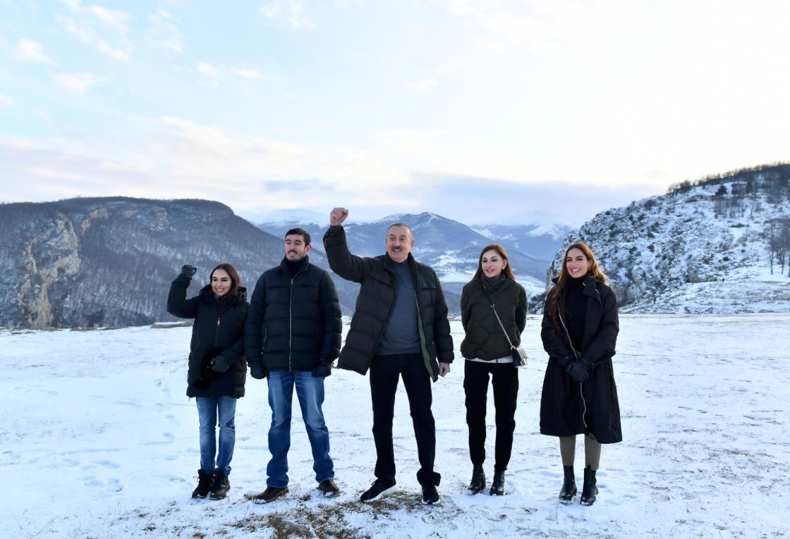 Aliyev 60 yäş’lek yubileyn Şuşada ütkärde