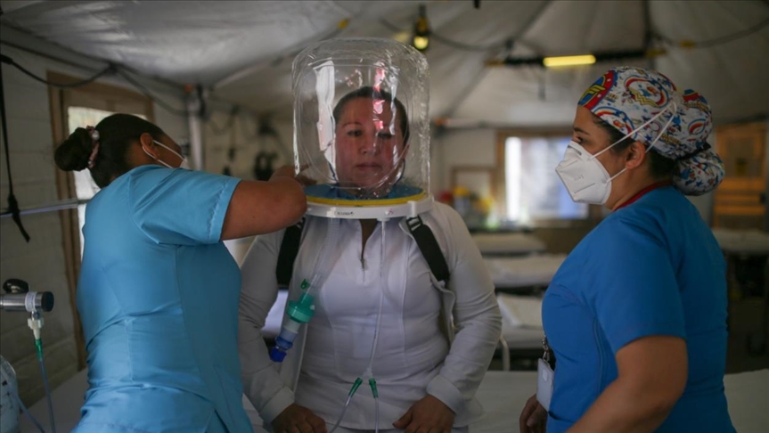 Hospital de Bogotá adquiere cascos que evitan la intubación en pacientes con coronavirus