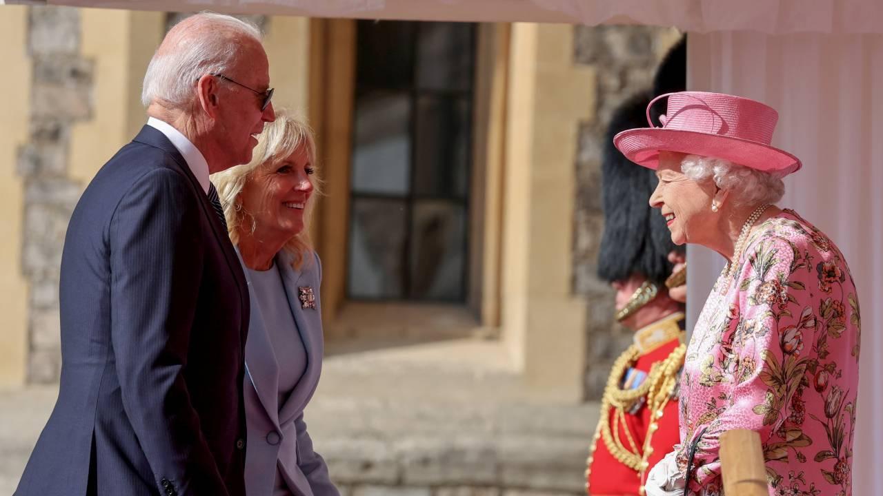 Isabel II del Reino Unido se reunió con el presidente estadounidense Biden y su esposa
