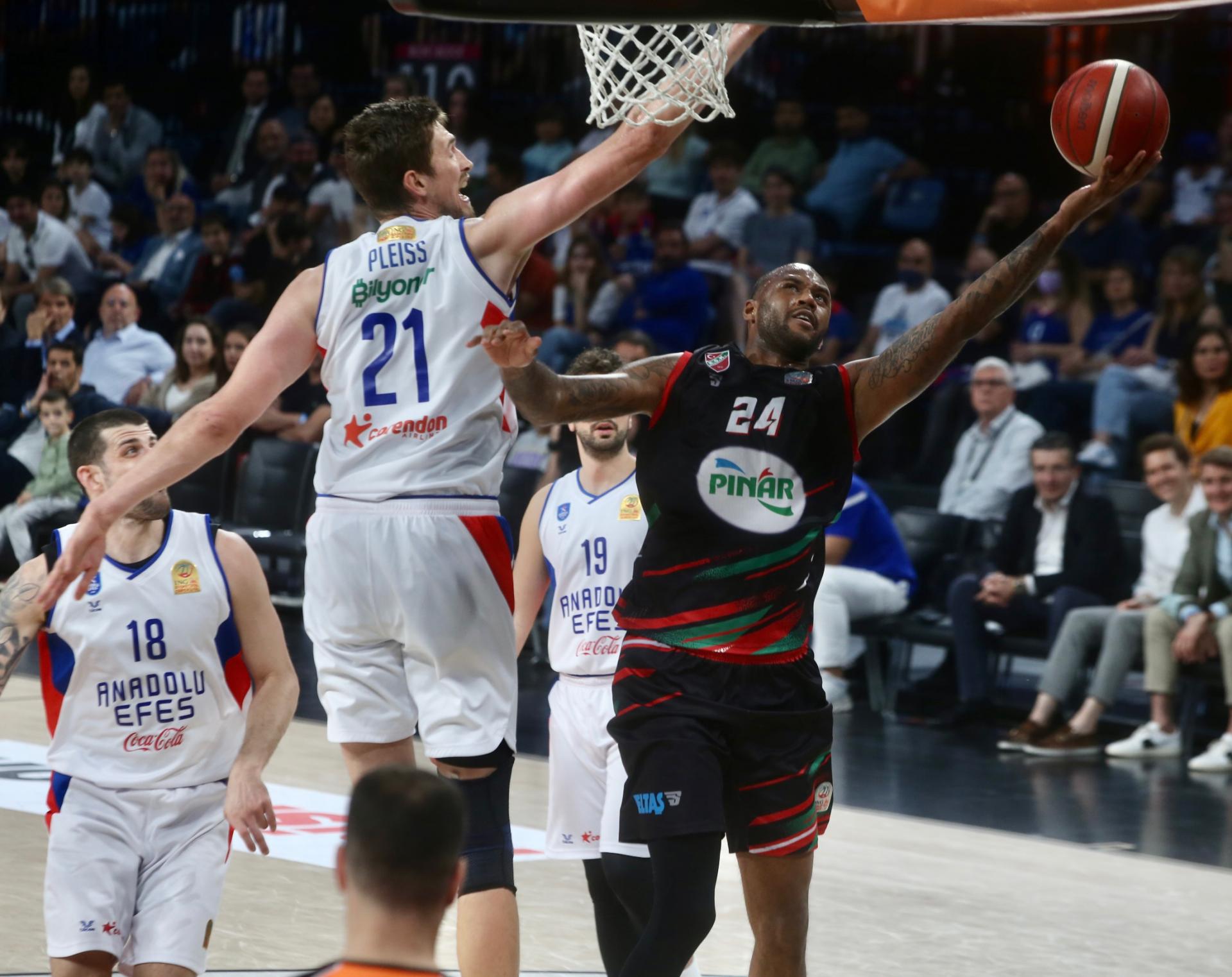 Anadolu Efes savladao Pinar Karšiyaku i plasirao se polufinale turskog play offa